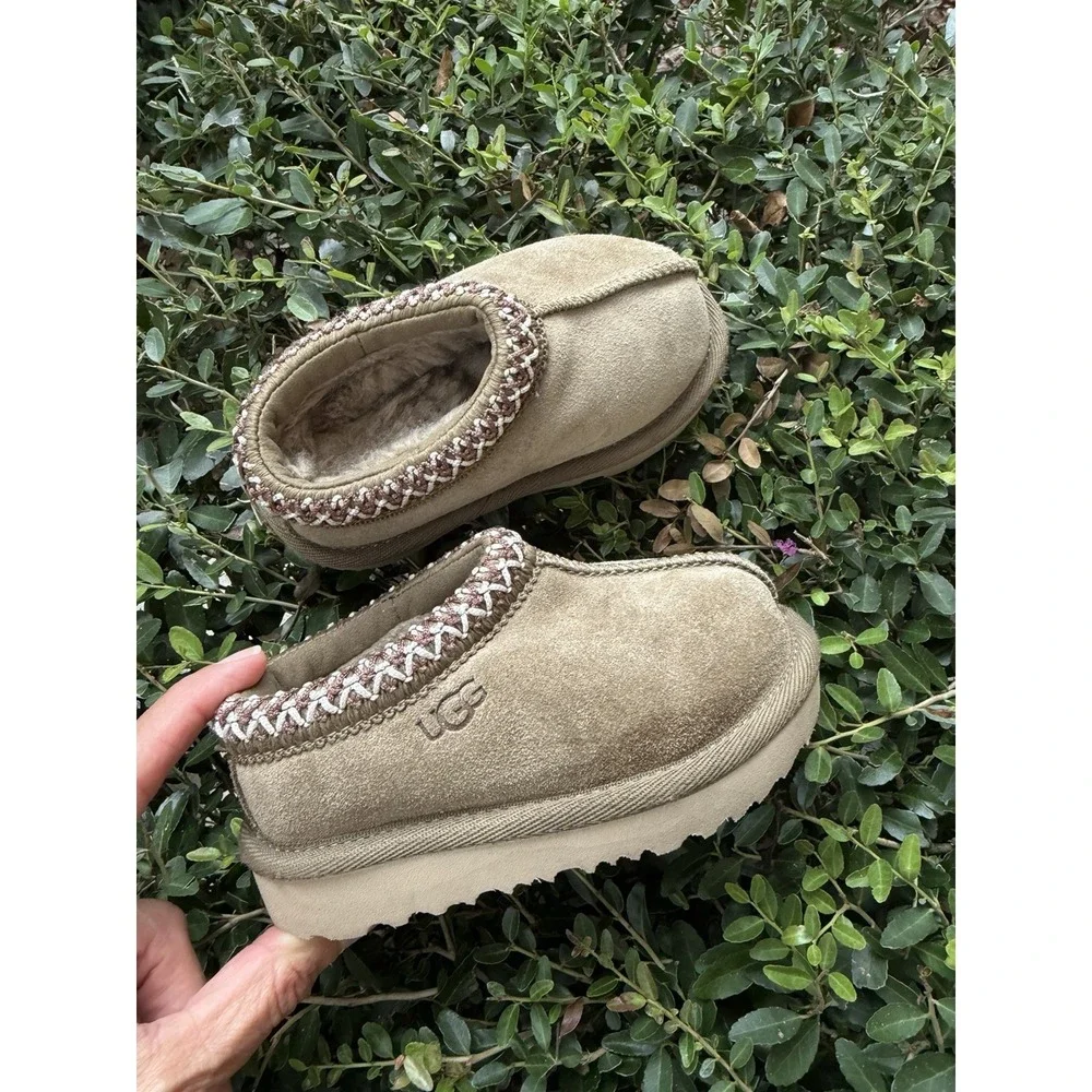 UGG Toddler Sz 6 Tasman II Suede Slippers Shoes 